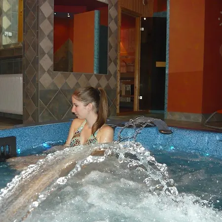 Erika Appartementhaus Daire Kestel