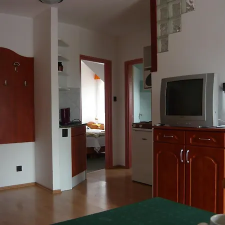 Erika Appartementhaus קסזטלי